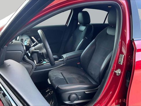 Used 2022 Mercedes-Benz A 220 image 8