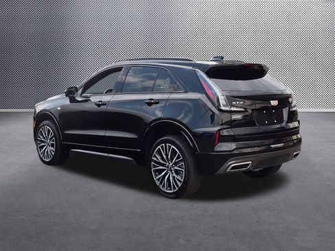 Certified 2025 Cadillac XT4 Sport w/ Cold Weather Package FWD image 3