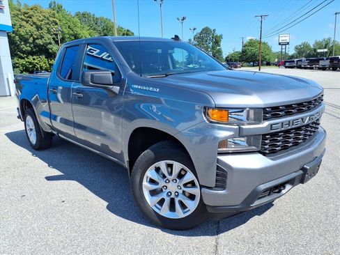 Used 2021 Chevrolet Silverado 1500 Custom AWD/4WD image 2