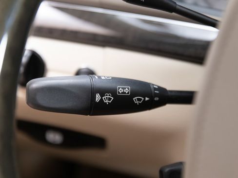 Used 2006 Mercedes-Benz E 350 Sedan image 64