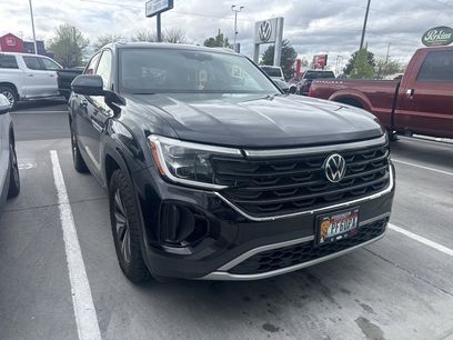Used 2024 Volkswagen Atlas Cross Sport SE