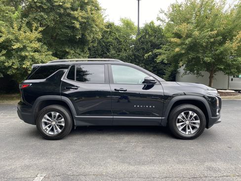 Used 2025 Chevrolet Equinox LT w/ Convenience Package II AWD/4WD image 10