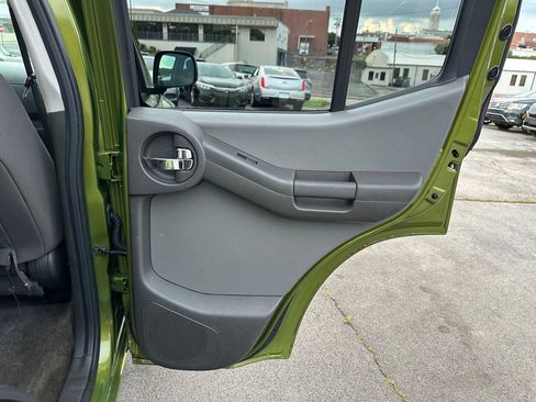 Used 2011 Nissan Xterra X RWD image 35