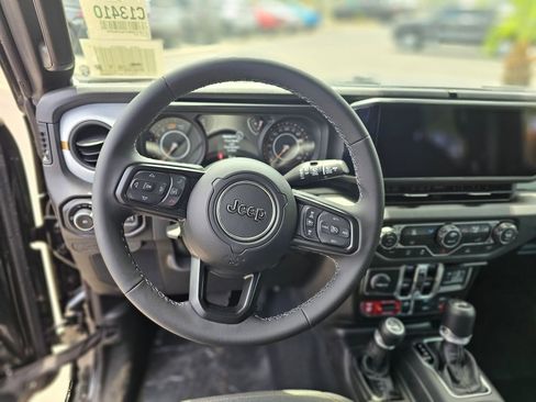 New 2026 Jeep Wrangler Unlimited Sport AWD/4WD image 24