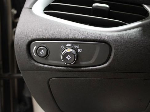 Used 2024 Chevrolet Malibu LS image 37