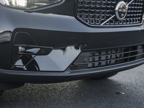 New 2026 Volvo XC40 B5 Plus w/ Protection Package Premier image 12