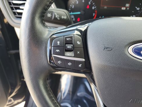 Used 2021 Ford Escape SEL image 22