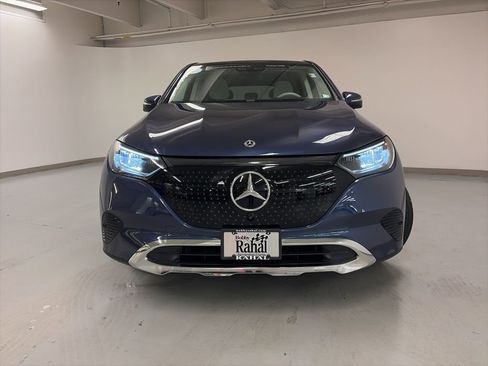 Used 2023 Mercedes-Benz EQE 350+ 4MATIC SUV w/ Exclusive Trim Package image 3