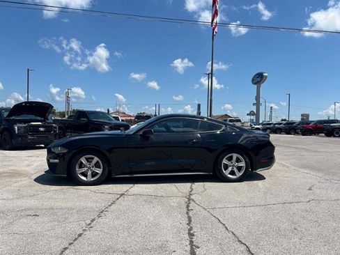 Used 2020 Ford Mustang Coupe RWD image 6