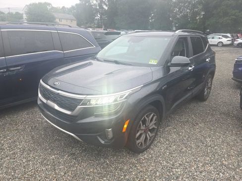 Used 2021 Kia Seltos SX AWD/4WD image 2