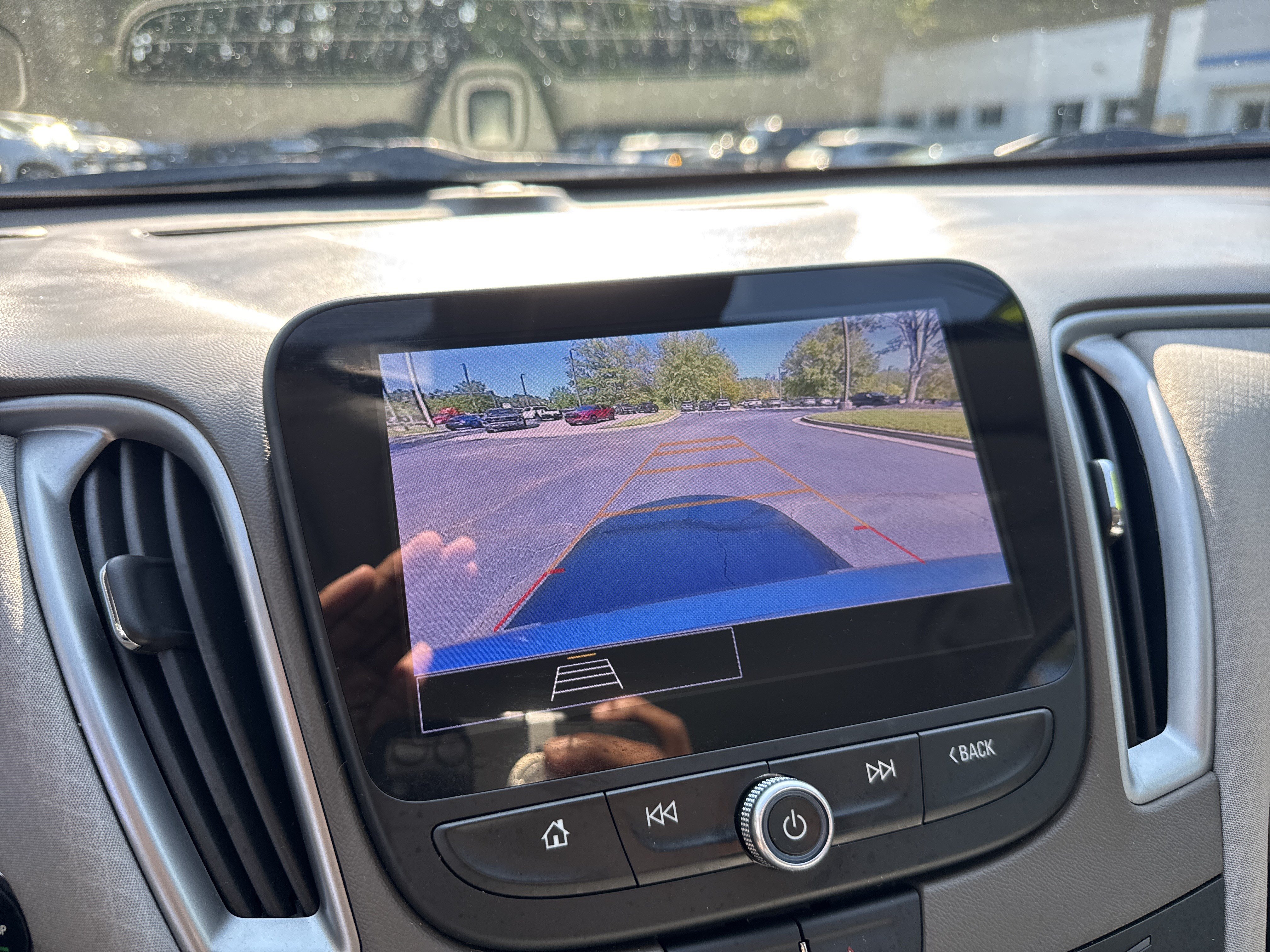 Certified 2025 Chevrolet Malibu LT FWD image 26
