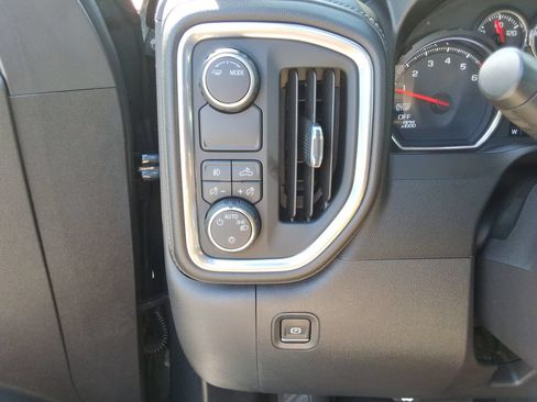 Used 2021 Chevrolet Silverado 1500 RST w/ Bed Protection Package RWD image 33