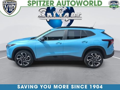 Used 2025 Chevrolet Trax RS FWD image 7