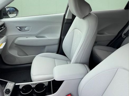 New 2026 Hyundai Kona SEL Premium AWD/4WD image 9