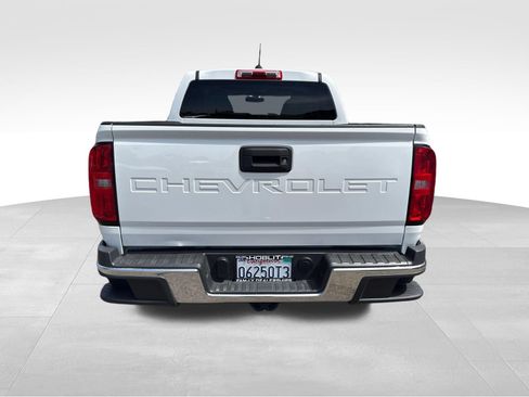 Used 2022 Chevrolet Colorado W/T w/ WT Convenience Package AWD/4WD image 4