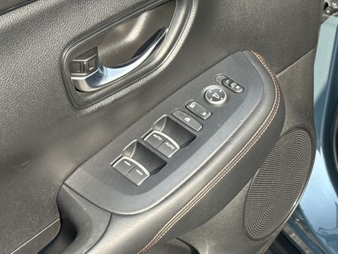 Certified 2024 Honda HR-V Sport image 15