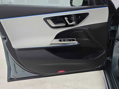 New 2026 Mercedes-Benz E 450 4MATIC Sedan image 23