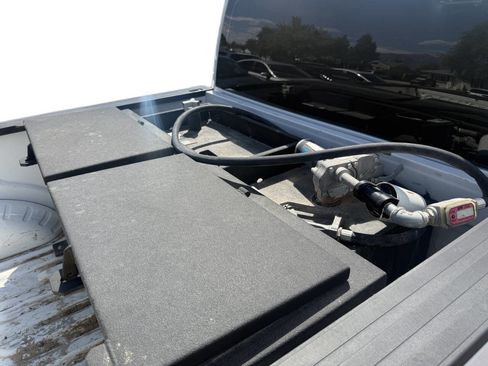 Used 2022 Ford F250 XL w/ Power Equipment Group image 6