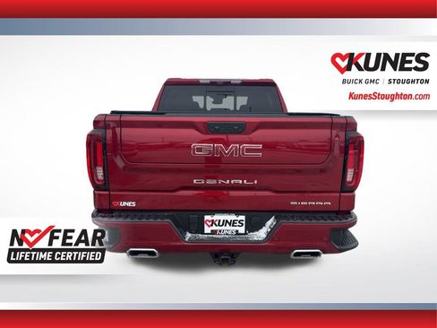 Used 2024 GMC Sierra 1500 Denali w/ Technology Package AWD/4WD image 10