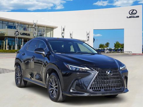 Certified 2023 Lexus NX 250 FWD w/ Premium Package image 2