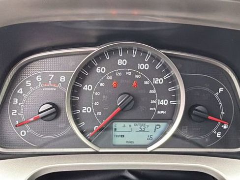 Used 2013 Toyota RAV4 XLE AWD/4WD image 11