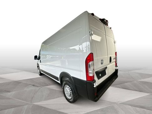 Used 2026 RAM ProMaster 2500 w/ Convenience Group FWD image 6