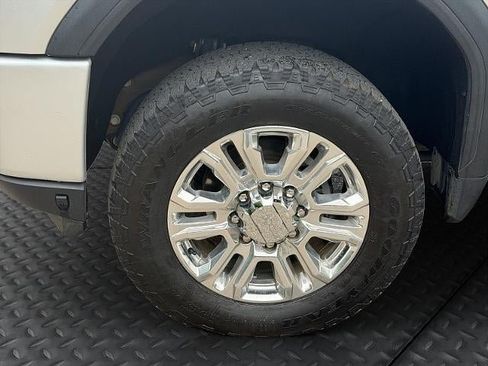 Used 2022 GMC Sierra 2500 Denali AWD/4WD image 10