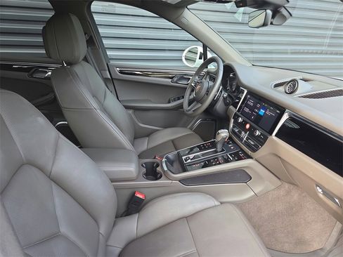 Used 2023 Porsche Macan S image 78