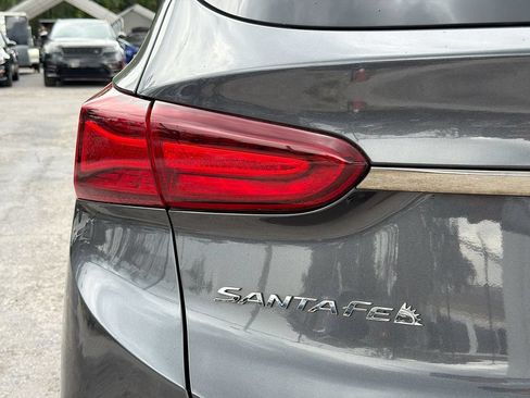 Used 2020 Hyundai Santa Fe Limited FWD image 10