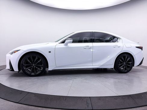 Used 2024 Lexus IS 350 F Sport RWD image 40