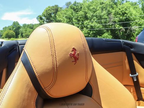 Used 2015 Ferrari California T RWD image 48