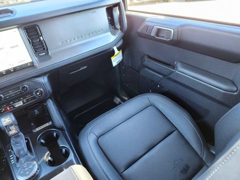 New 2025 Ford Bronco Badlands AWD/4WD image 15