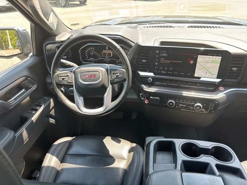 Used 2025 GMC Sierra 1500 SLT AWD/4WD image 21