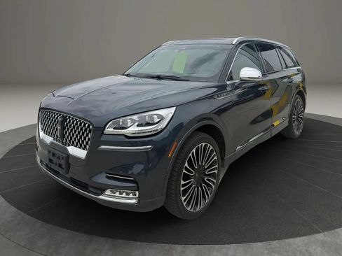Used 2021 Lincoln Aviator Black Label w/ Dynamic Handling Package AWD/4WD image 3
