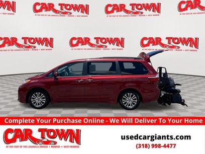 Used 2019 Toyota Sienna XLE