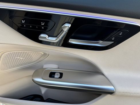 Certified 2025 Mercedes-Benz C 300 4MATIC Sedan image 34