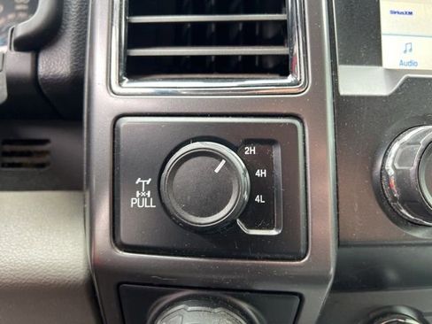 Used 2019 Ford F150 XLT w/ Equipment Group 302A Luxury image 24