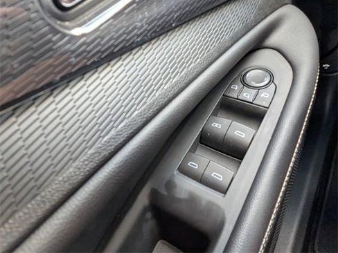 Used 2024 Chevrolet Blazer EV LT image 40