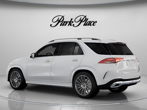 New 2026 Mercedes-Benz GLE 450 4MATIC image 10