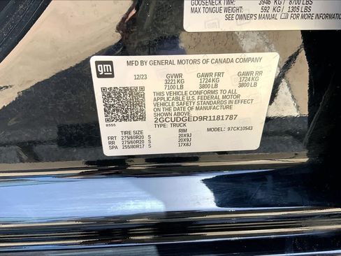 Used 2024 Chevrolet Silverado 1500 LTZ AWD/4WD image 32
