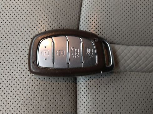 Used 2019 Hyundai Sonata Limited FWD image 32
