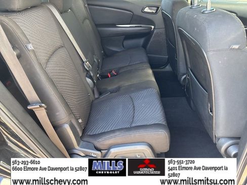 Used 2020 Dodge Journey SE w/ SE Popular Equipment Group FWD image 17