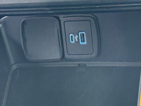 Certified 2024 Ford Bronco Badlands image 6