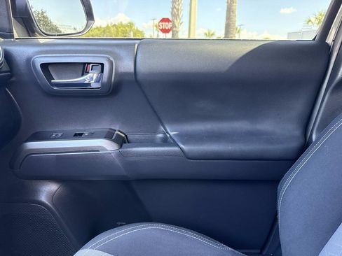 Used 2023 Toyota Tacoma TRD Sport RWD image 28