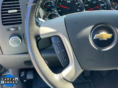 Used 2009 Chevrolet Silverado 2500 LT w/ Exterior Plus Package AWD/4WD image 20