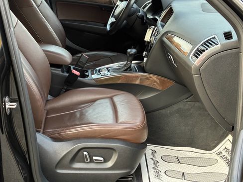 Used 2016 Audi Q5 2.0T Premium Plus w/ Technology Package image 10