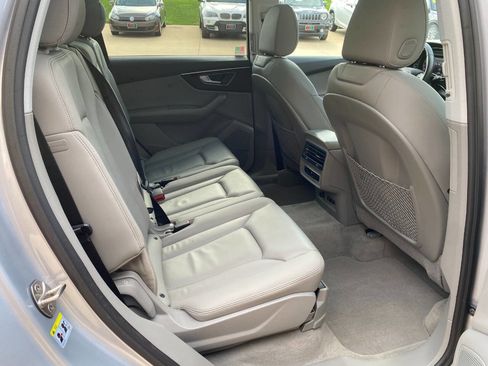 Used 2022 Audi Q7 2.0T Premium Plus w/ Premium Plus Package image 13