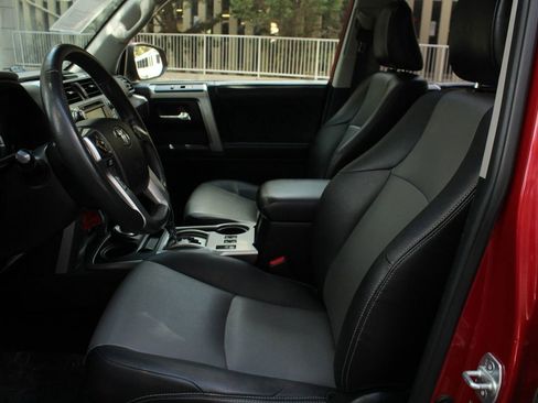 Used 2015 Toyota 4Runner SR5 Premium AWD/4WD image 14