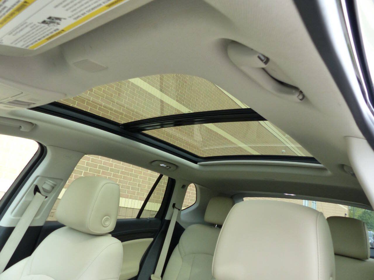 Used 2019 Buick Envision Preferred FWD image 36
