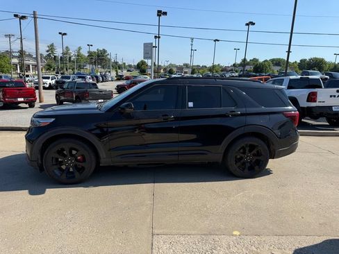 Used 2020 Ford Explorer ST w/ ST Street Pack AWD/4WD image 9